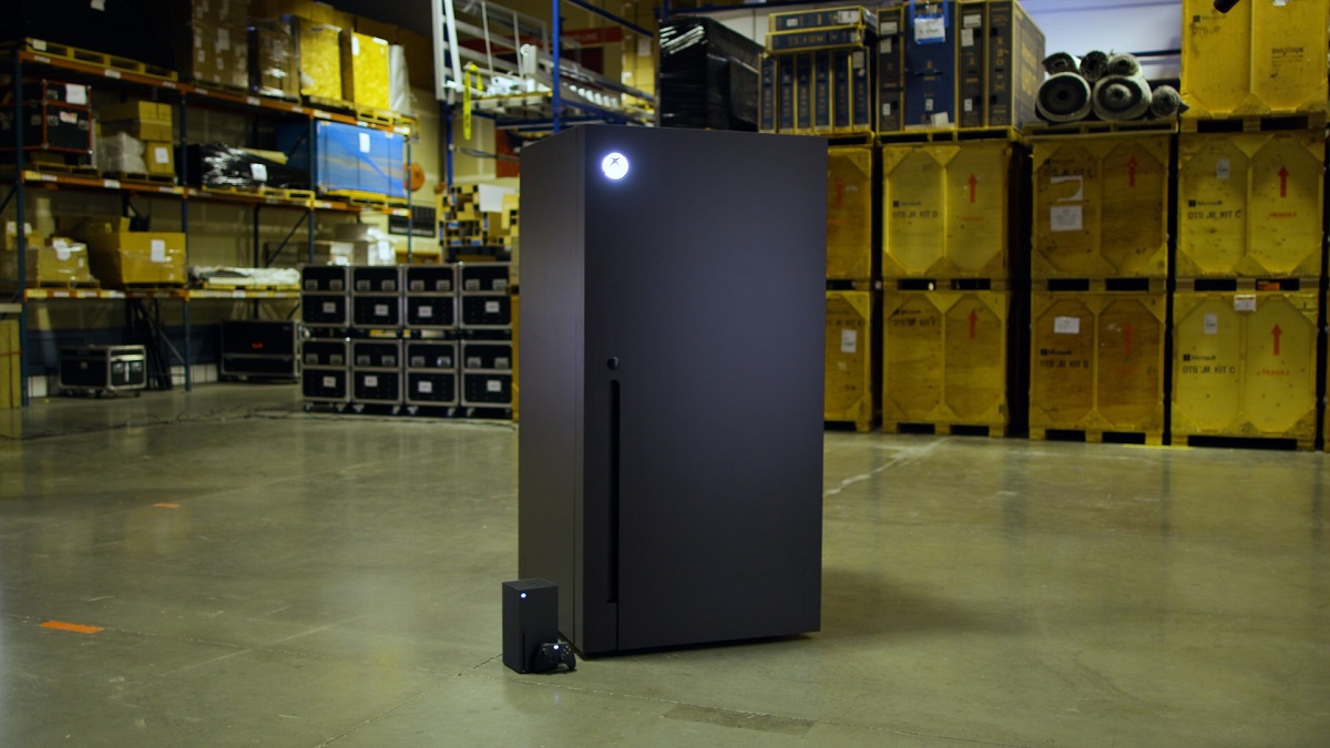xbox series x fridge with xbox series